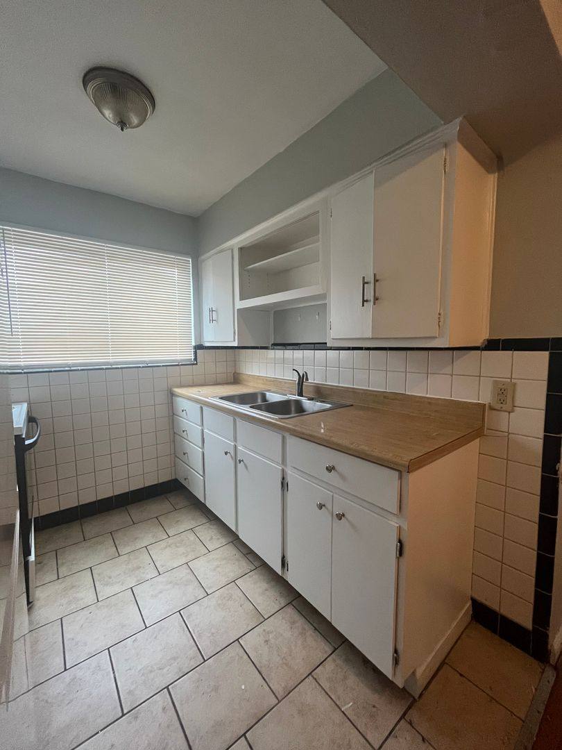 Apartment for rent at 7080 Eastlawn Dr, Cincinnati, OH 45237
