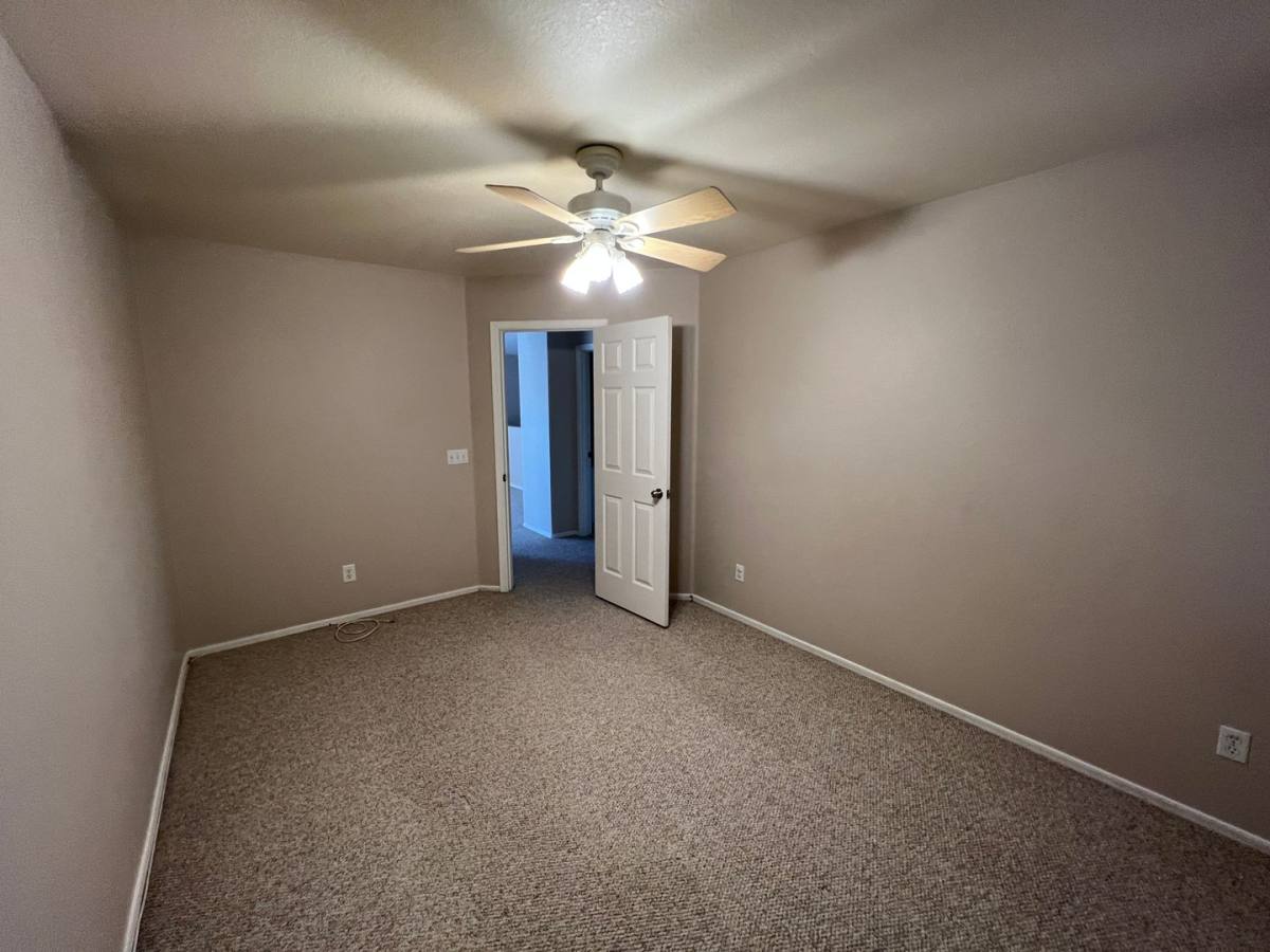 House for rent at 13153 N Tanner Robert Dr, Tucson, AZ 85755
