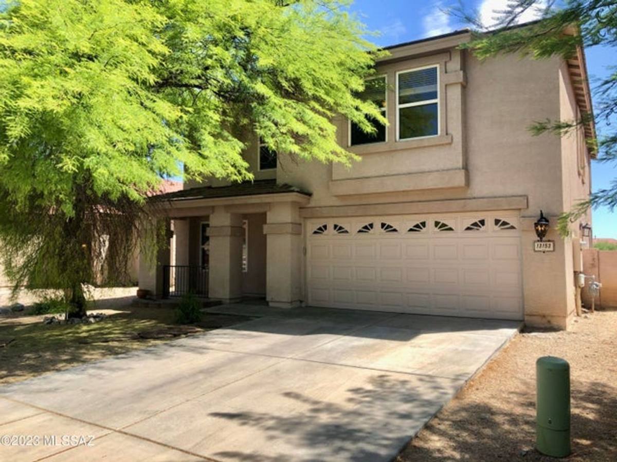 House for rent at 13153 N Tanner Robert Dr, Tucson, AZ 85755