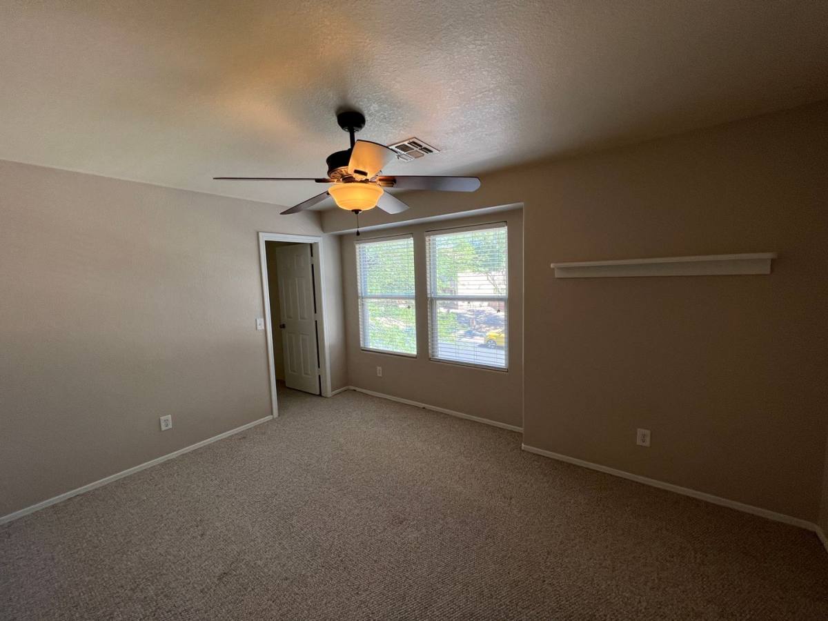 House for rent at 13153 N Tanner Robert Dr, Tucson, AZ 85755