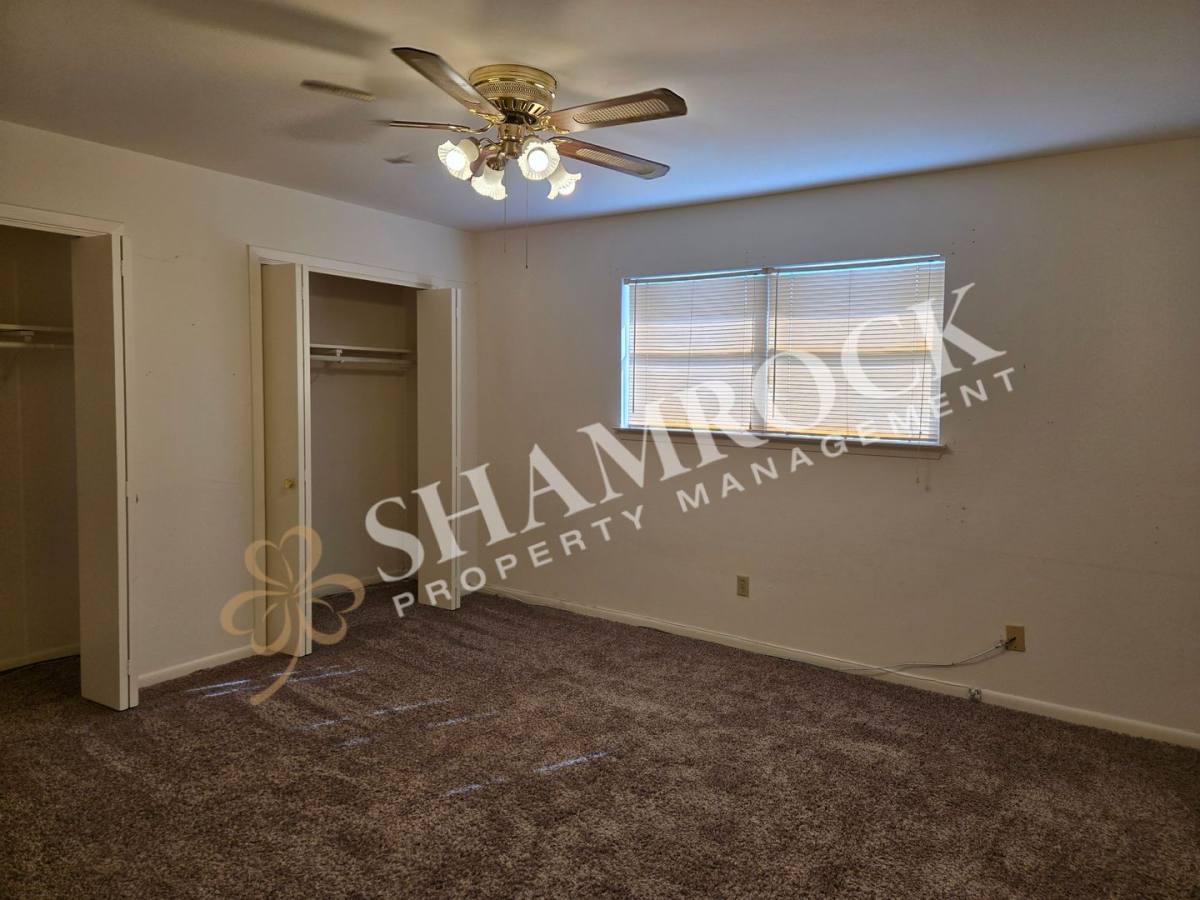 House for rent at 7208-B Sanger Ave, Woodway, TX 76712