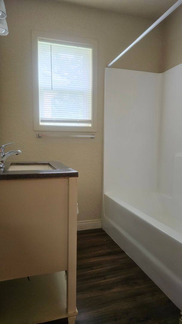 Apartment for rent at 4905 N Walnut, North Little Rock, AR 72116