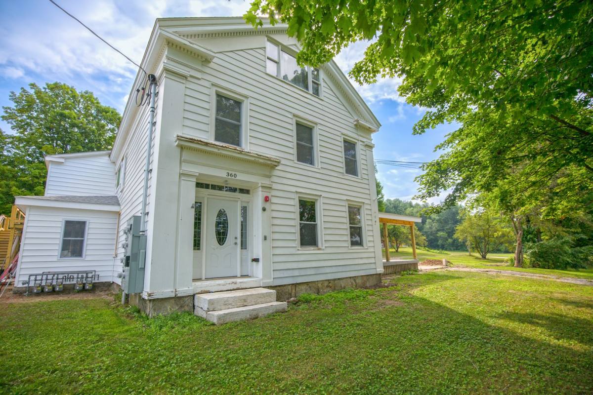 Apartment for rent at 360 E St, Lee, MA 01238
