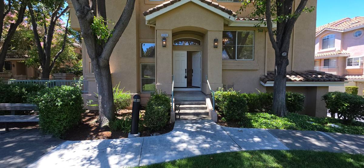 Townhouse for rent at 6086 Sienna Terrace, Fremont, CA 94555