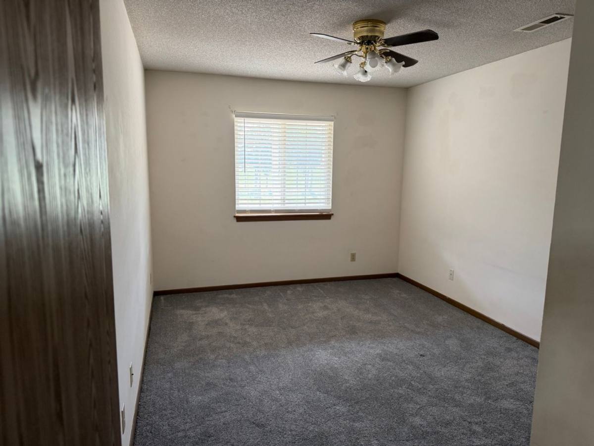 Apartment for rent at 805 Clark St, Augusta, KS 67010