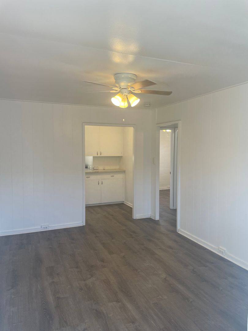 Apartment for rent at 927 Hausten St, Honolulu, HI 96826