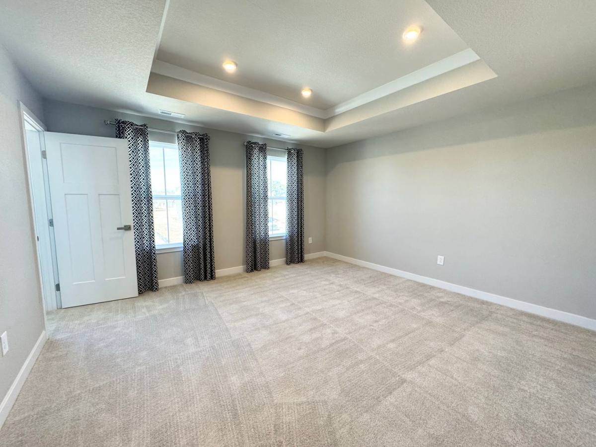 Townhouse for rent at 106 B Mizzen Way, Elizabeth City, NC 27909