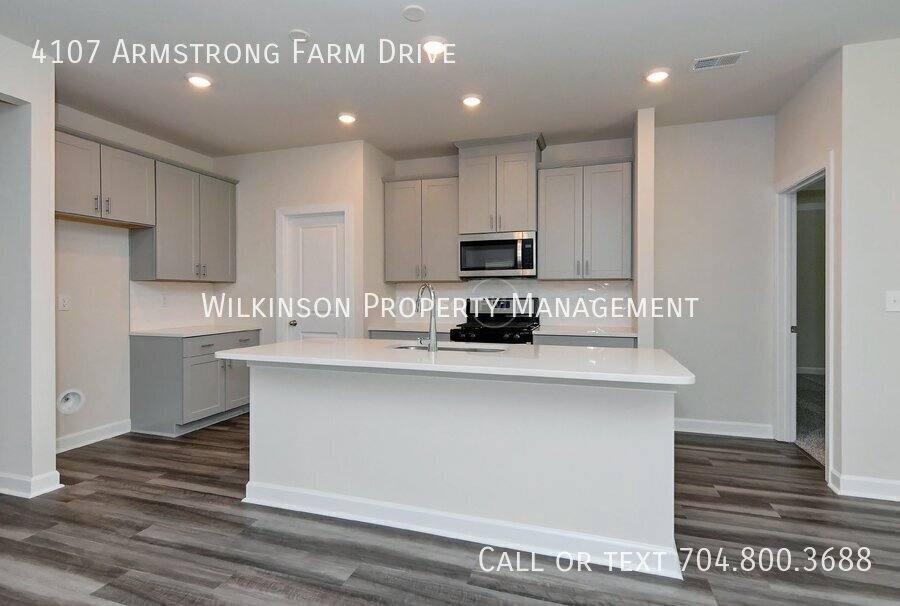 House for rent at 4107 Armstrong Farm Dr, Belmont, NC 28012