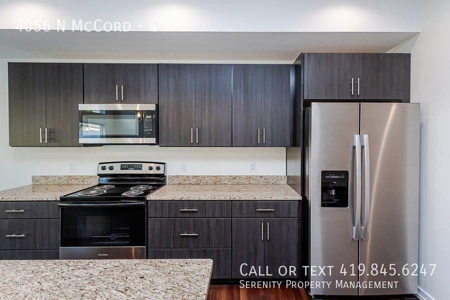 Townhouse for rent at 4056 N McCord #4, Sylvania, OH 43560