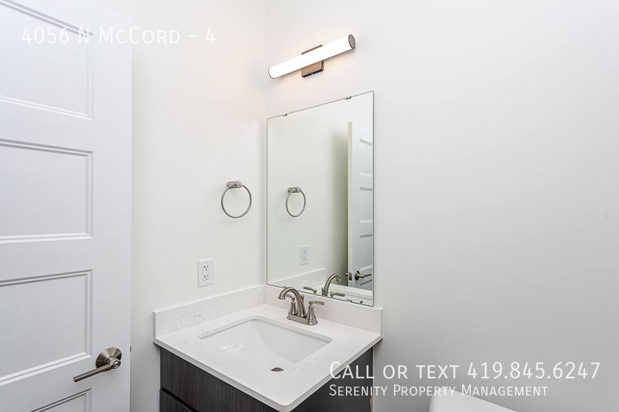 Townhouse for rent at 4056 N McCord #4, Sylvania, OH 43560