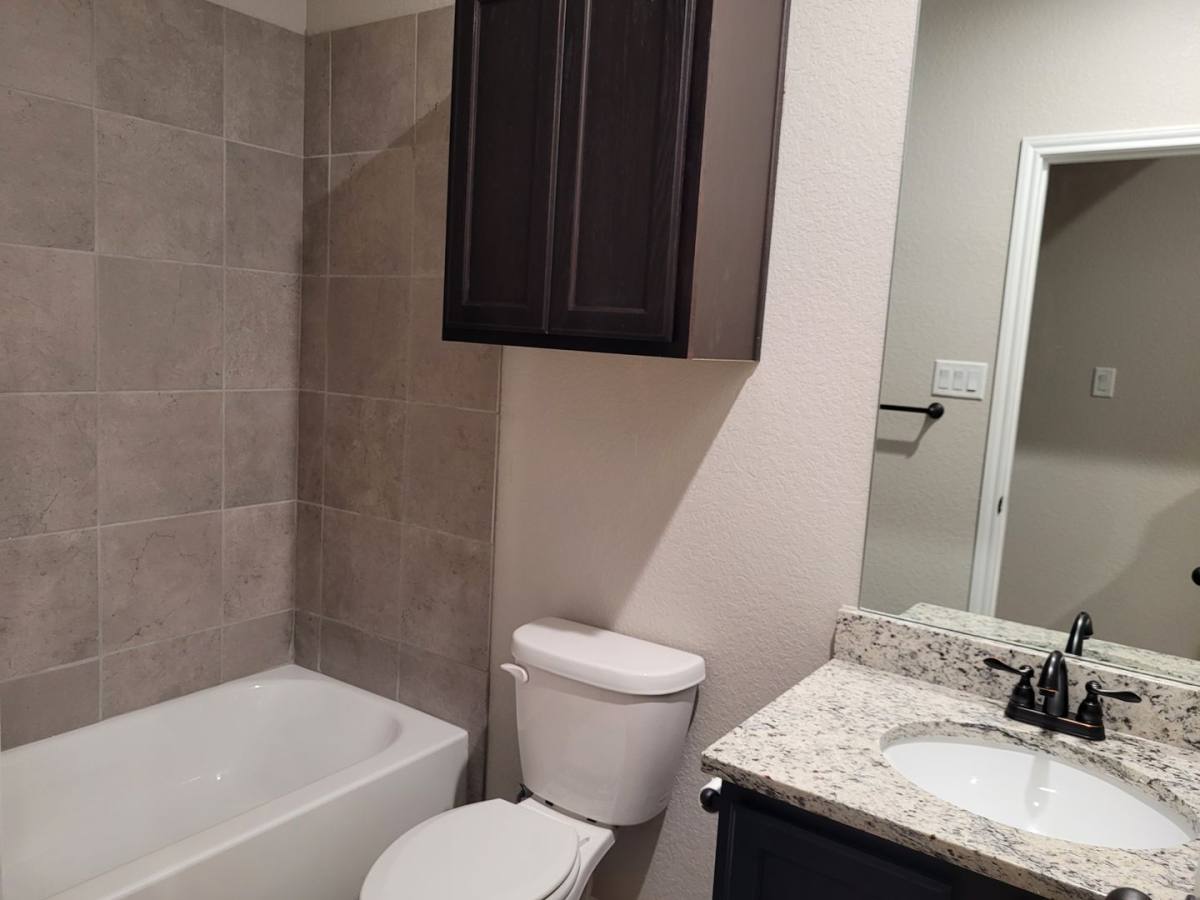Townhouse for rent at 1143 Stanley Way, Seguin, TX 78155