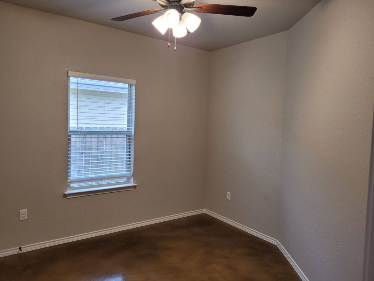 Townhouse for rent at 1143 Stanley Way, Seguin, TX 78155