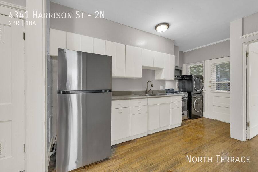 Apartment for rent at 4341 Harrison St #2N, Kansas City, MO 64110