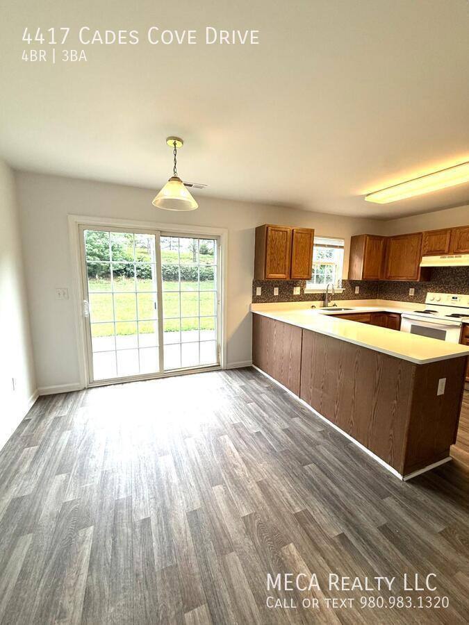 House for rent at 4417 Cades Cove Dr, Charlotte, NC 28273
