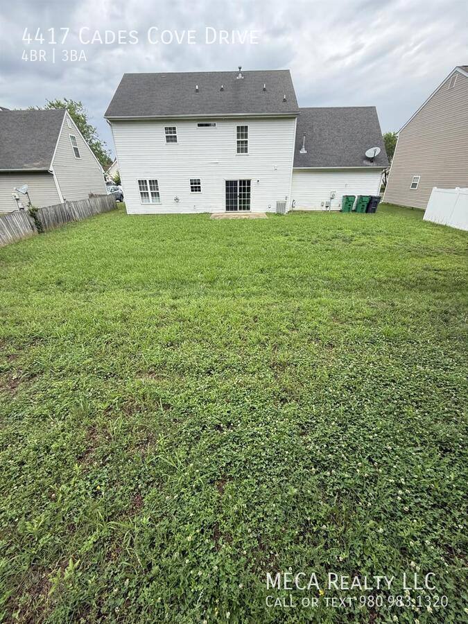 House for rent at 4417 Cades Cove Dr, Charlotte, NC 28273