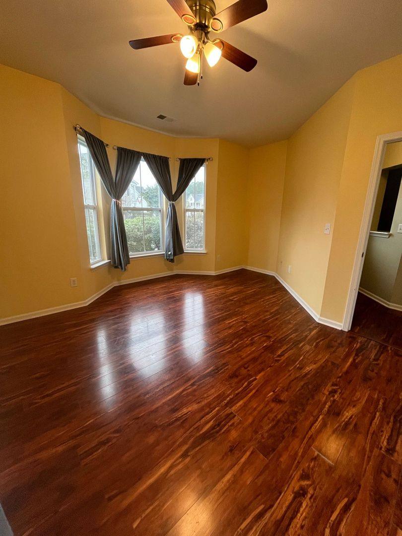 House for rent at 132 Avonshire Dr, Summerville, SC 29483