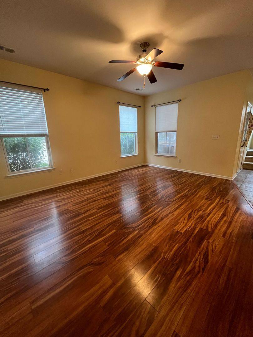 House for rent at 132 Avonshire Dr, Summerville, SC 29483