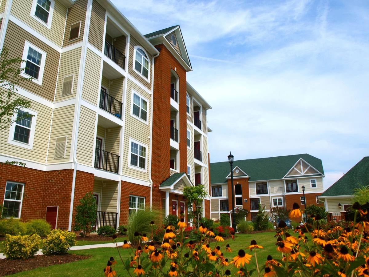 Apartment for rent at 900 Benevita Place, Hampton, VA 23666