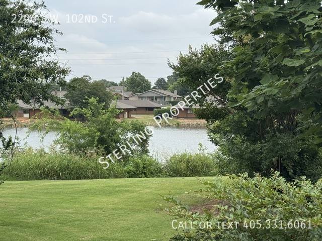 Townhouse for rent at 2206 SW 102nd St, Oklahoma City, OK 73159