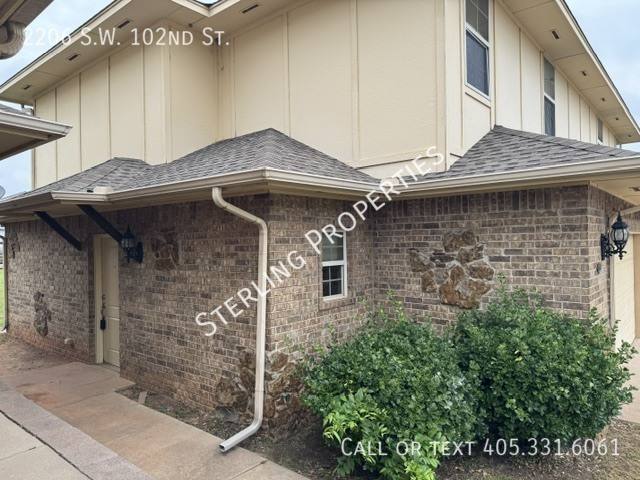 Townhouse for rent at 2206 SW 102nd St, Oklahoma City, OK 73159