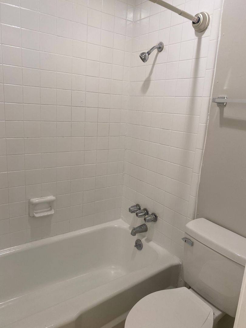 Apartment for rent at 2315 5th St N, Columbus, MS 39705