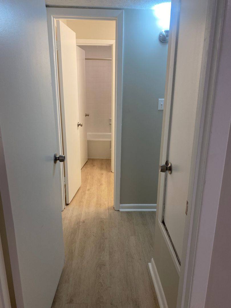 Apartment for rent at 2315 5th St N, Columbus, MS 39705