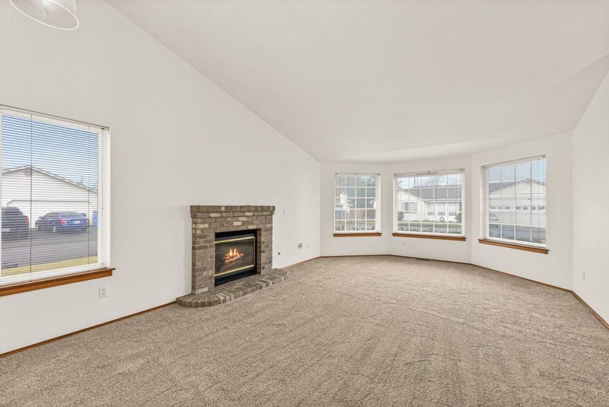 House for rent at 1224 143rd St E, Tacoma, WA 98445