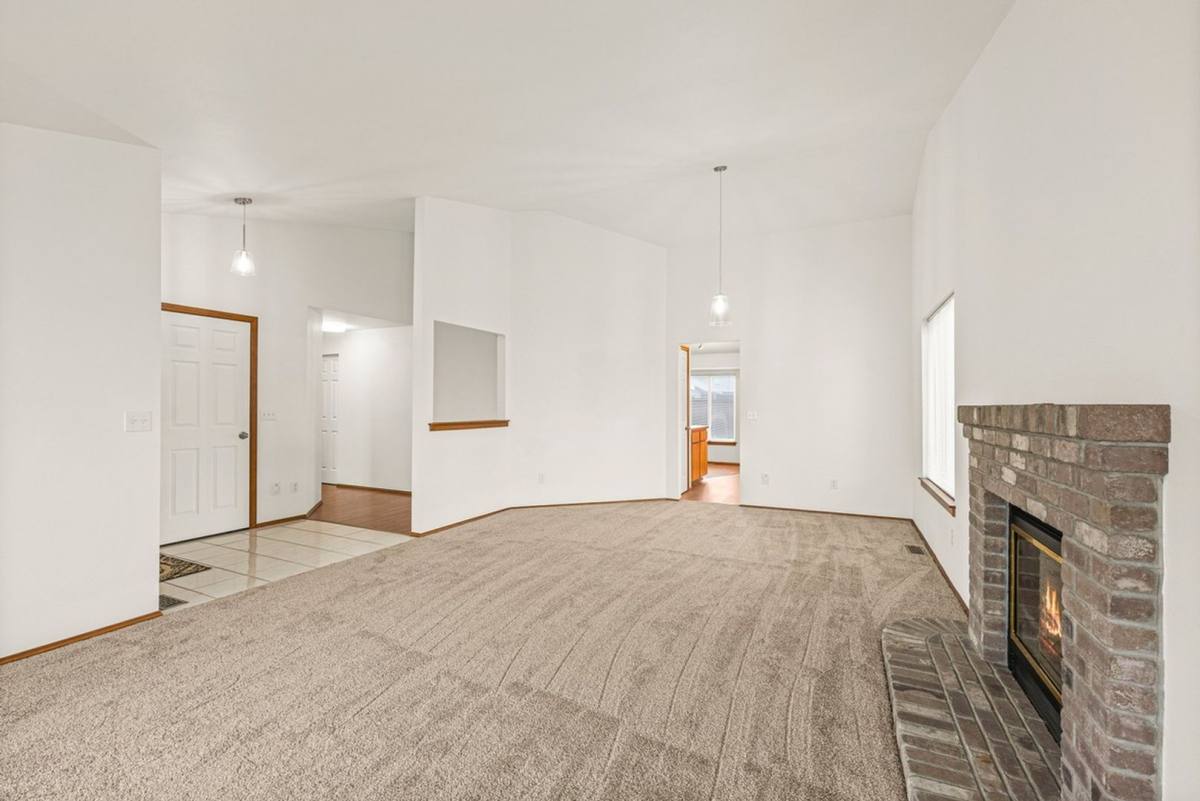 House for rent at 1224 143rd St E, Tacoma, WA 98445