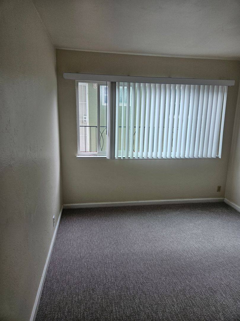 Apartment for rent at 410 Redwood Ave, Redwood City, CA 94061