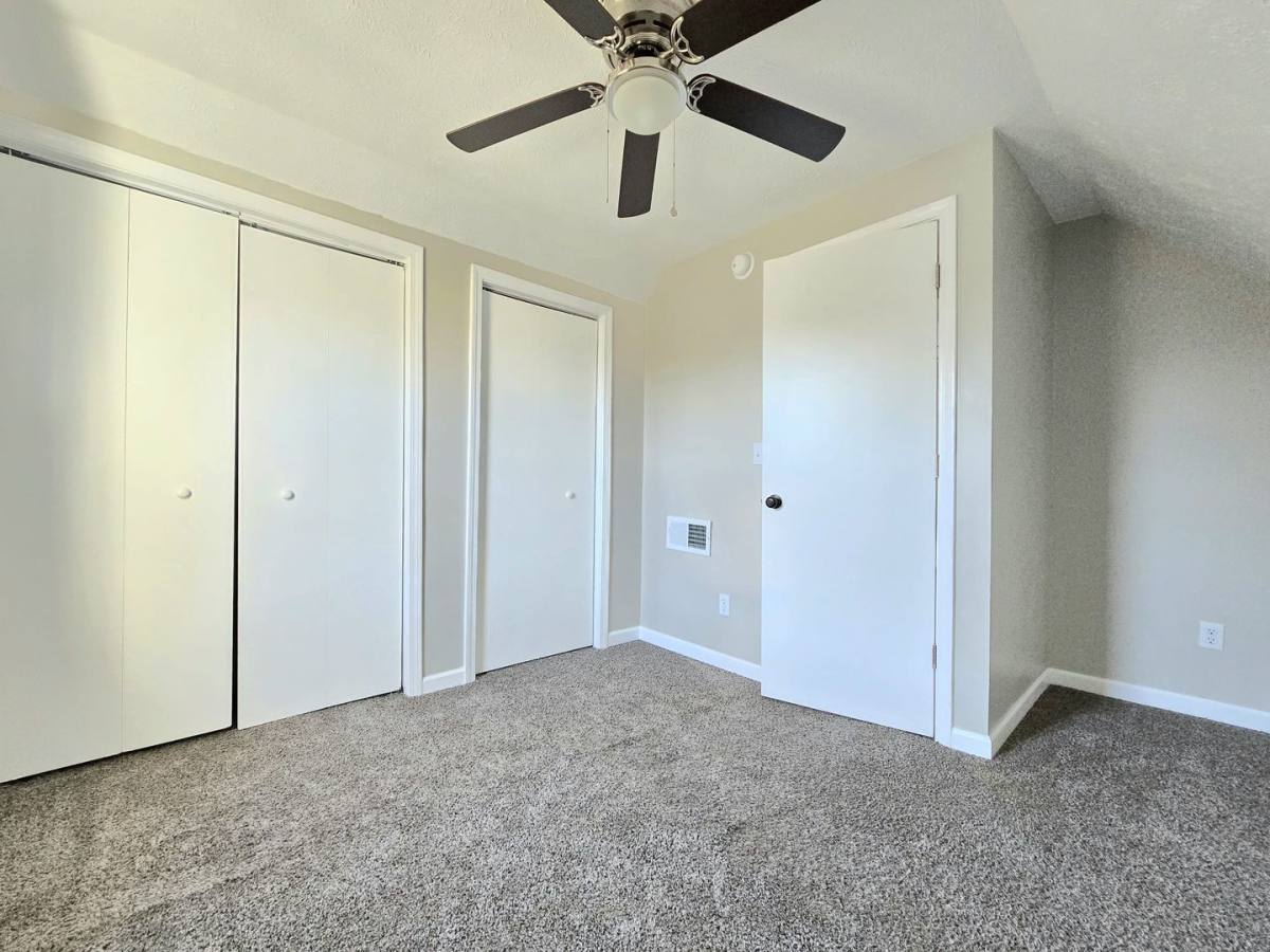 Apartment for rent at 919 S 25th St, South Bend, IN 46615
