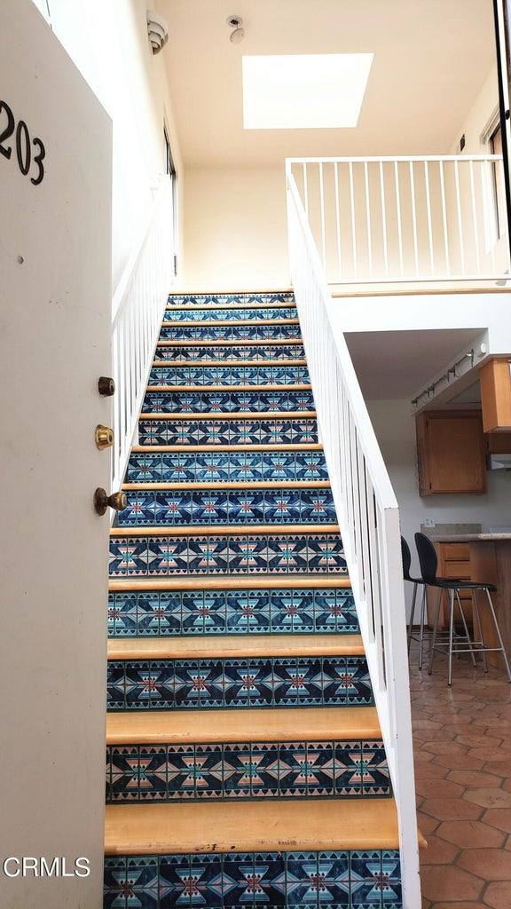 Apartment for rent at 2305 Glendale Blvd #203, Los Angeles, CA 90039