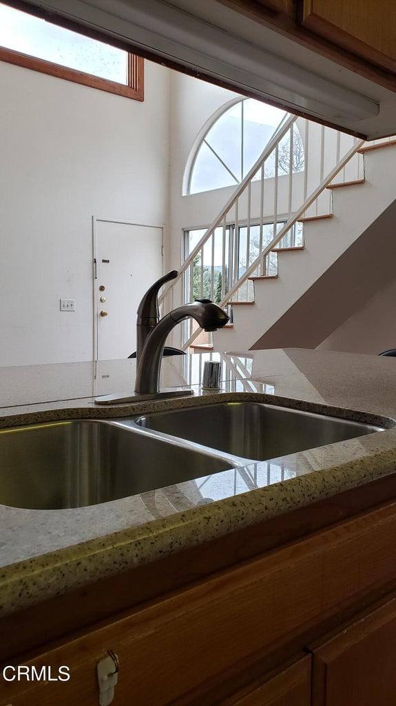 Apartment for rent at 2305 Glendale Blvd #203, Los Angeles, CA 90039
