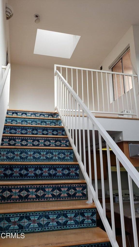 Apartment for rent at 2305 Glendale Blvd #203, Los Angeles, CA 90039