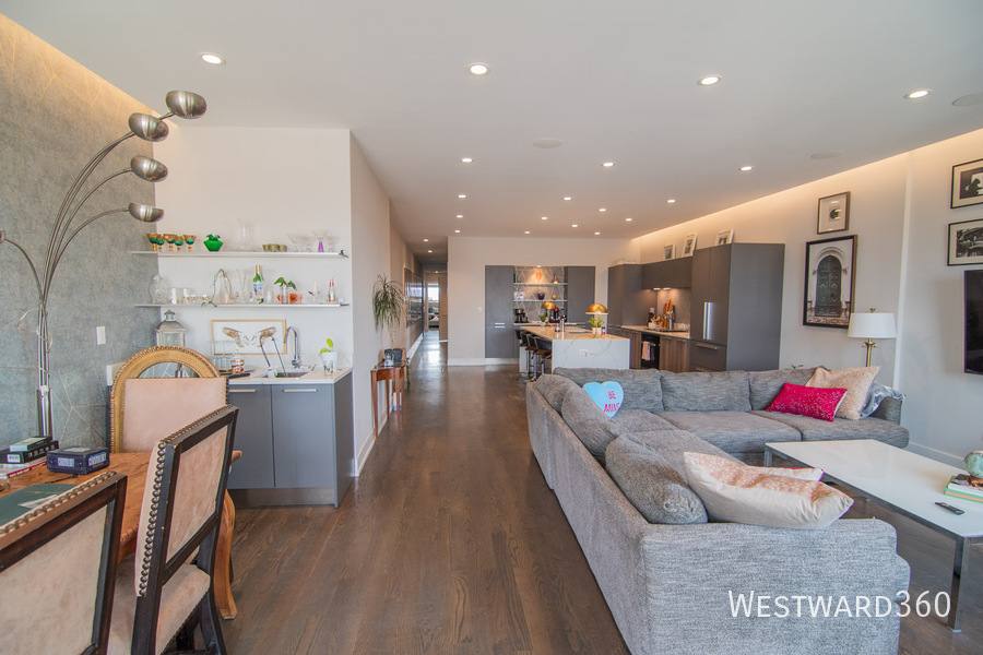 Condo for rent at 880 N Milwaukee #2S, Chicago, IL 60642