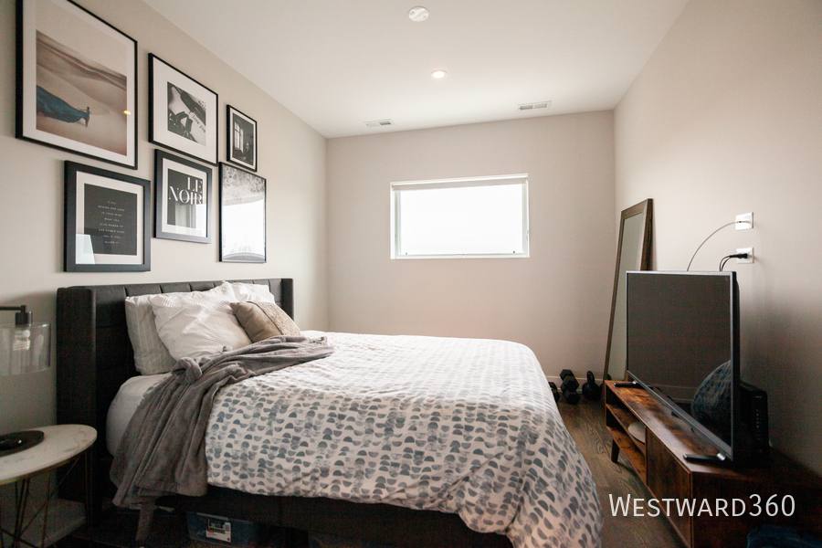 Condo for rent at 880 N Milwaukee #2S, Chicago, IL 60642