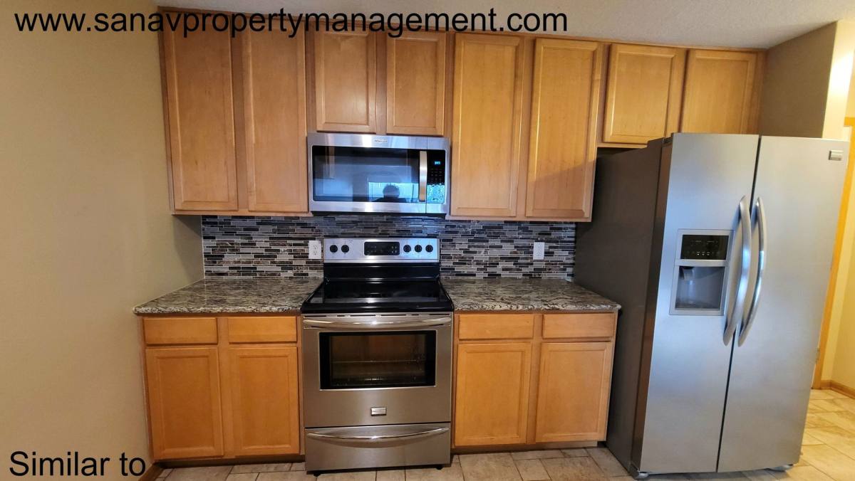 Townhouse for rent at 8601 Westown Parkway, West Des Moines, IA 50266