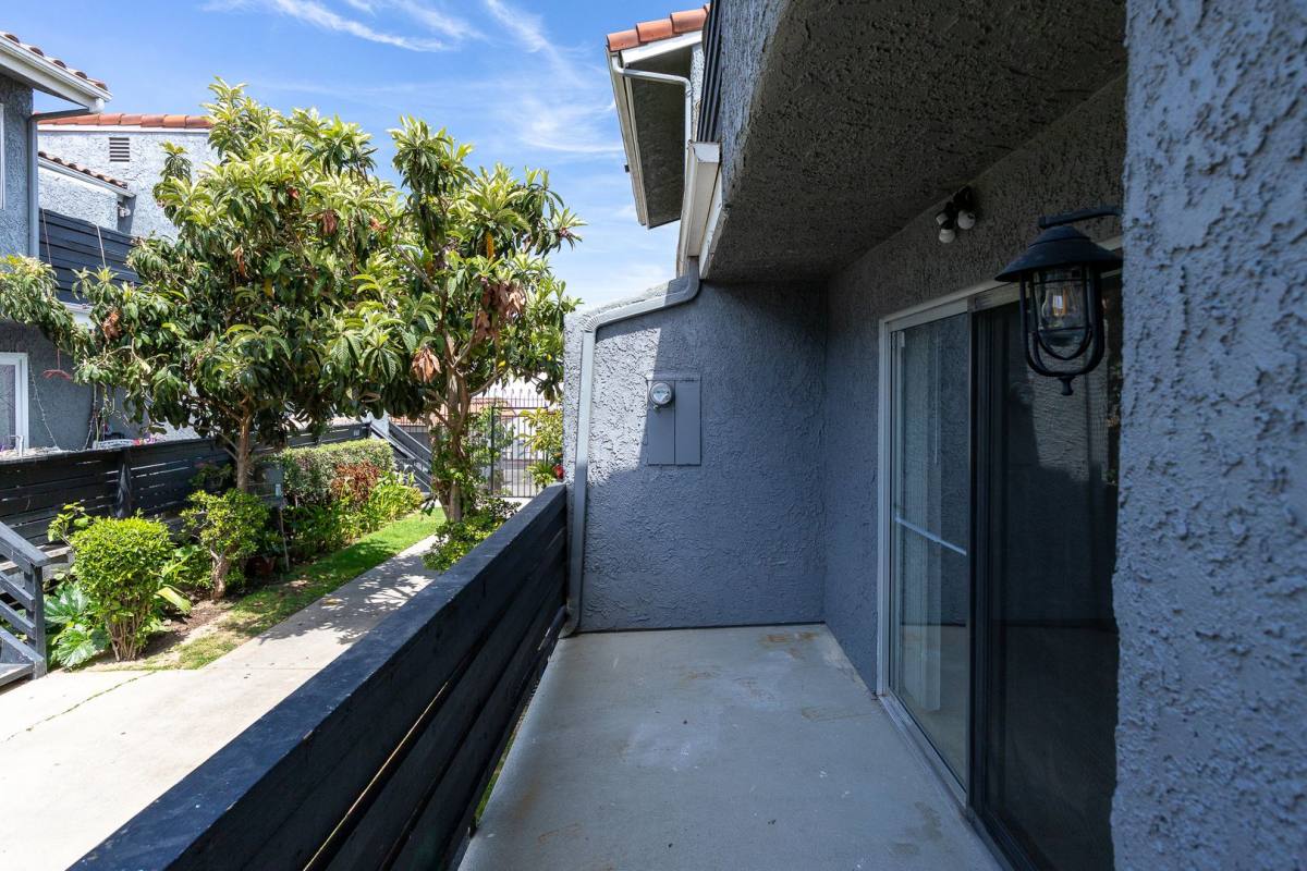 Condo for rent at 4578 Saviers Rd, Oxnard, CA 93033