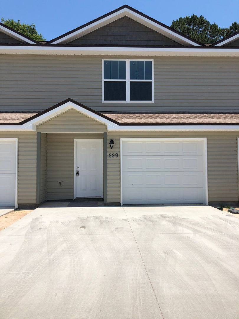 Townhouse for rent at 229 Callaway Chase Lane, Panama City, FL 32404