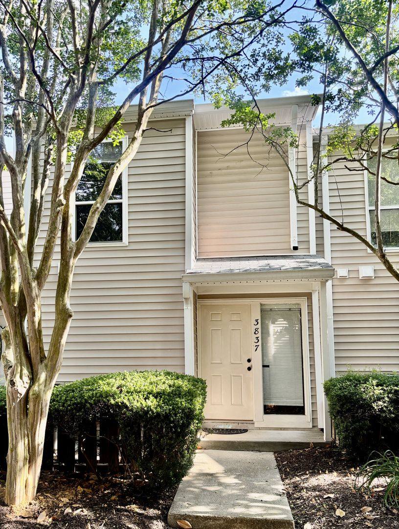 Townhouse for rent at 3837 Staffordshire Lane, Williamsburg, VA 23188