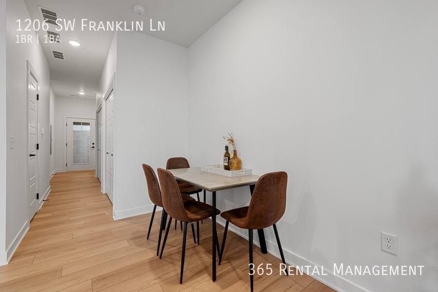 Townhouse for rent at 1206 SW Franklin Lane, Ankeny, IA 50023