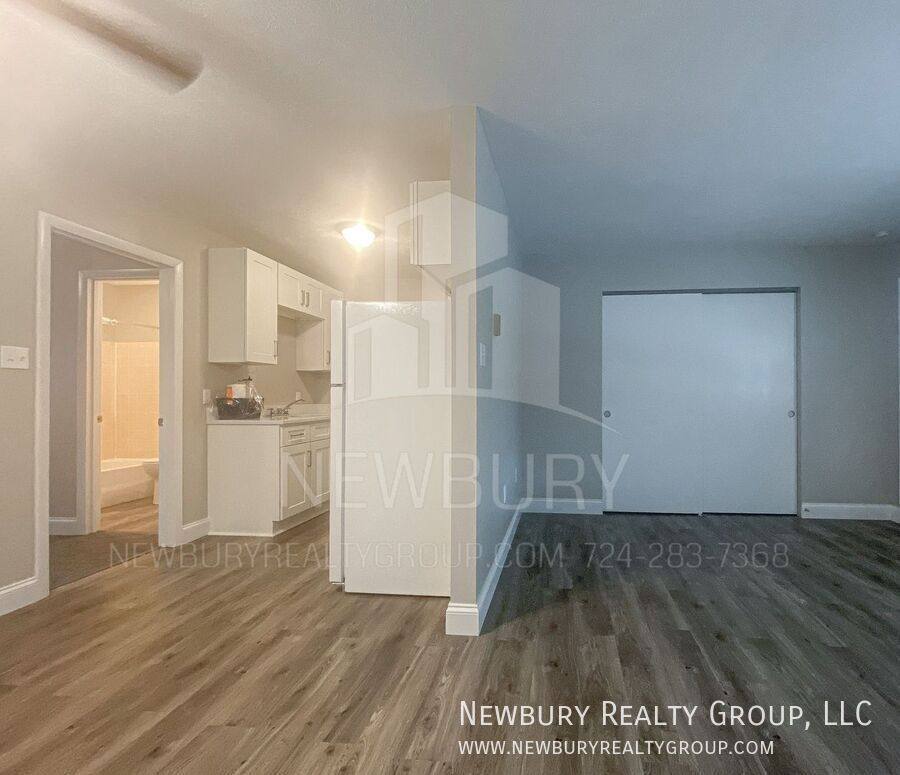 Apartment for rent at 49 Sunbury Estates, Butler, PA 16001