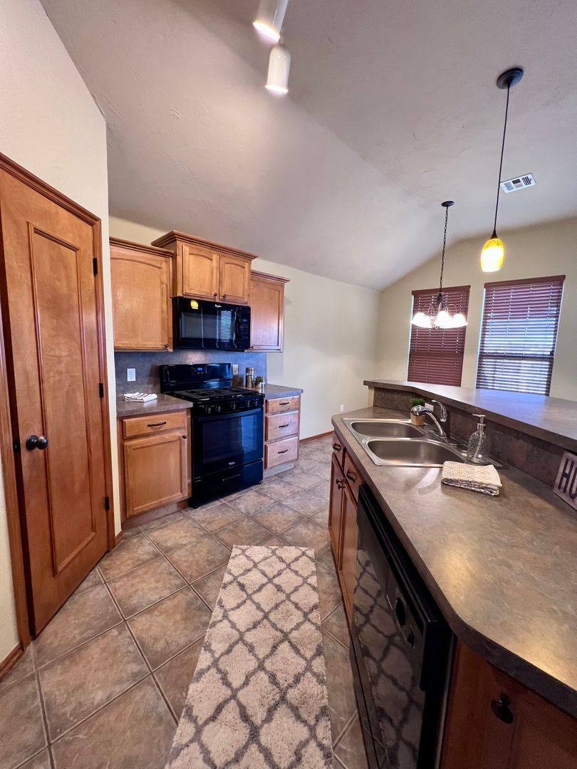 House for rent at 617 Applewood St, Oklahoma City, OK 73160