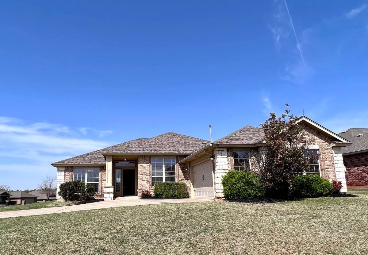 House for rent at 617 Applewood St, Oklahoma City, OK 73160