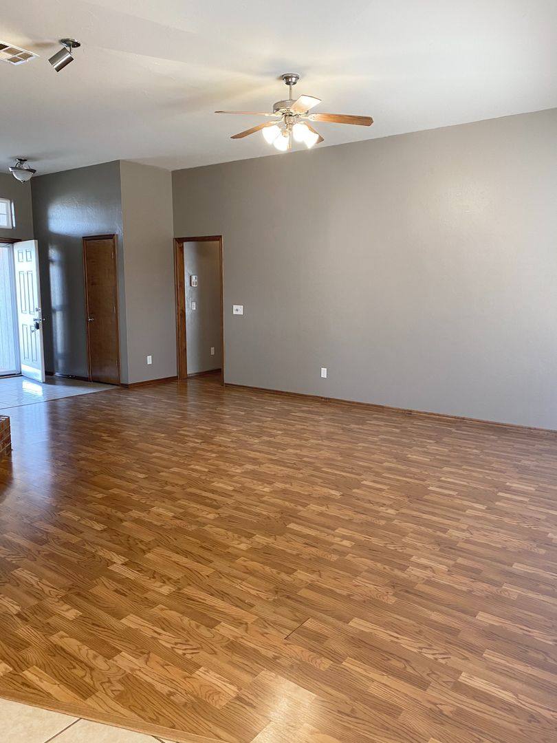 House for rent at 629 Loyd Lane, Oklahoma City, OK 73160
