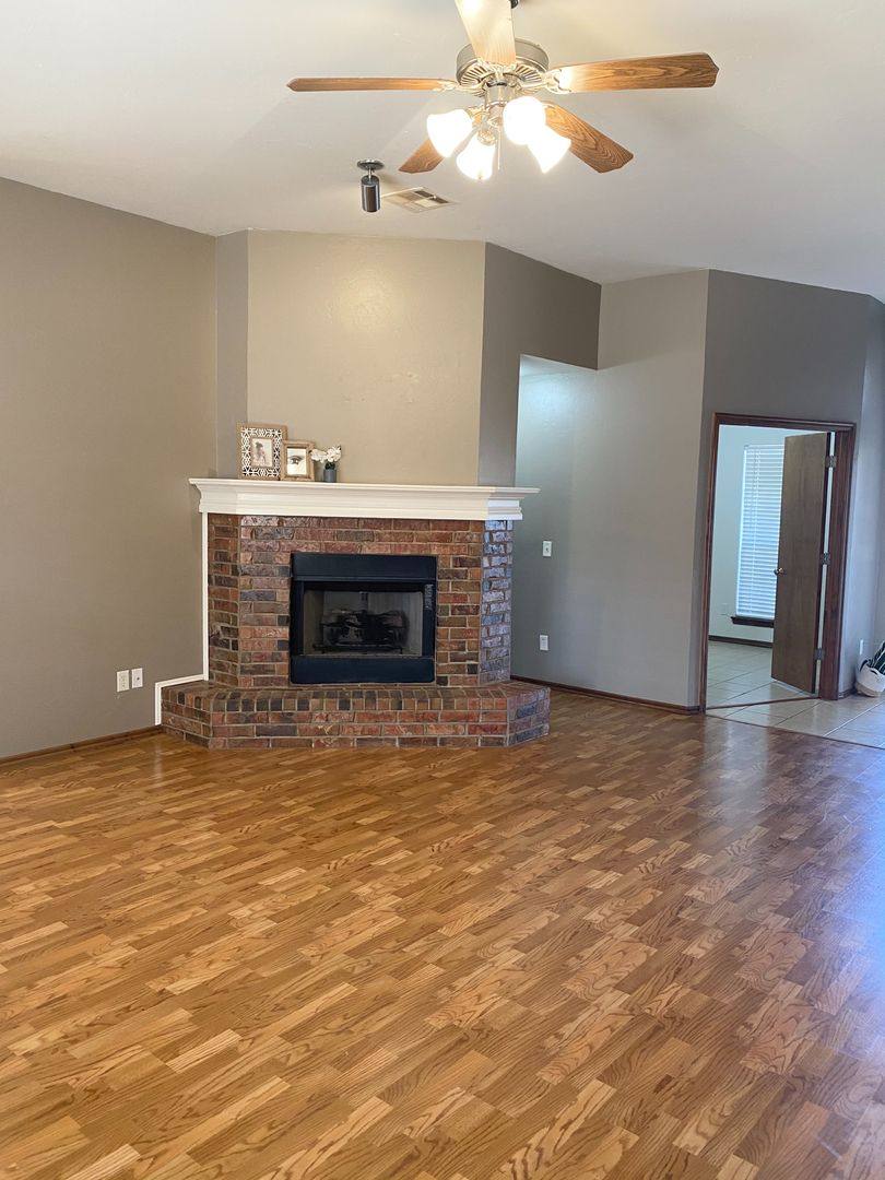 House for rent at 629 Loyd Lane, Oklahoma City, OK 73160