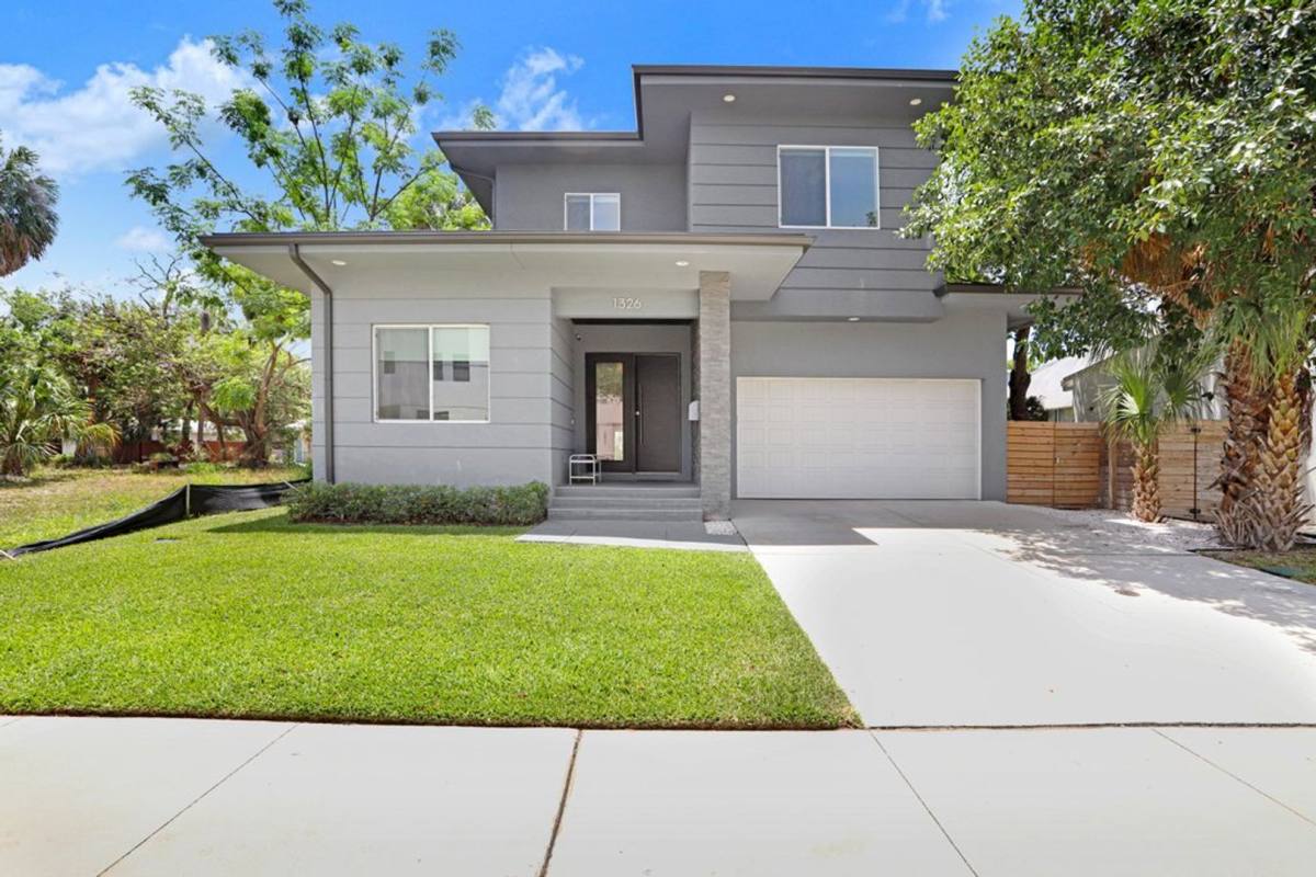 House for rent at 1326 W Fig St, Tampa, FL 33606