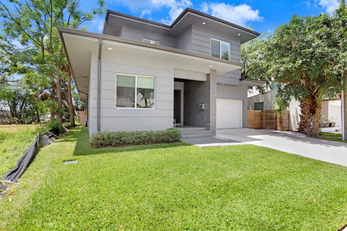 House for rent at 1326 W Fig St, Tampa, FL 33606