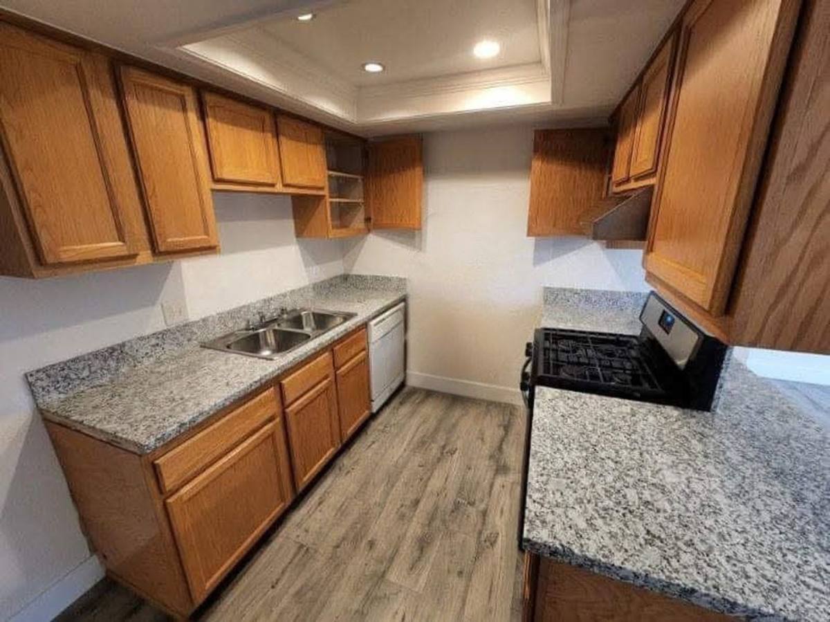 Apartment for rent at 7612 San Simeon Dr, Citrus Heights, CA 95610