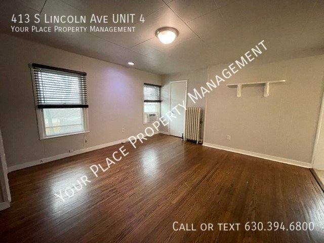 Apartment for rent at 413 S Lincoln Ave #4, Aurora, IL 60505