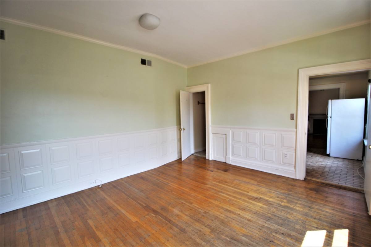 Apartment for rent at 920 Saint Paul St, Baltimore, MD 21202